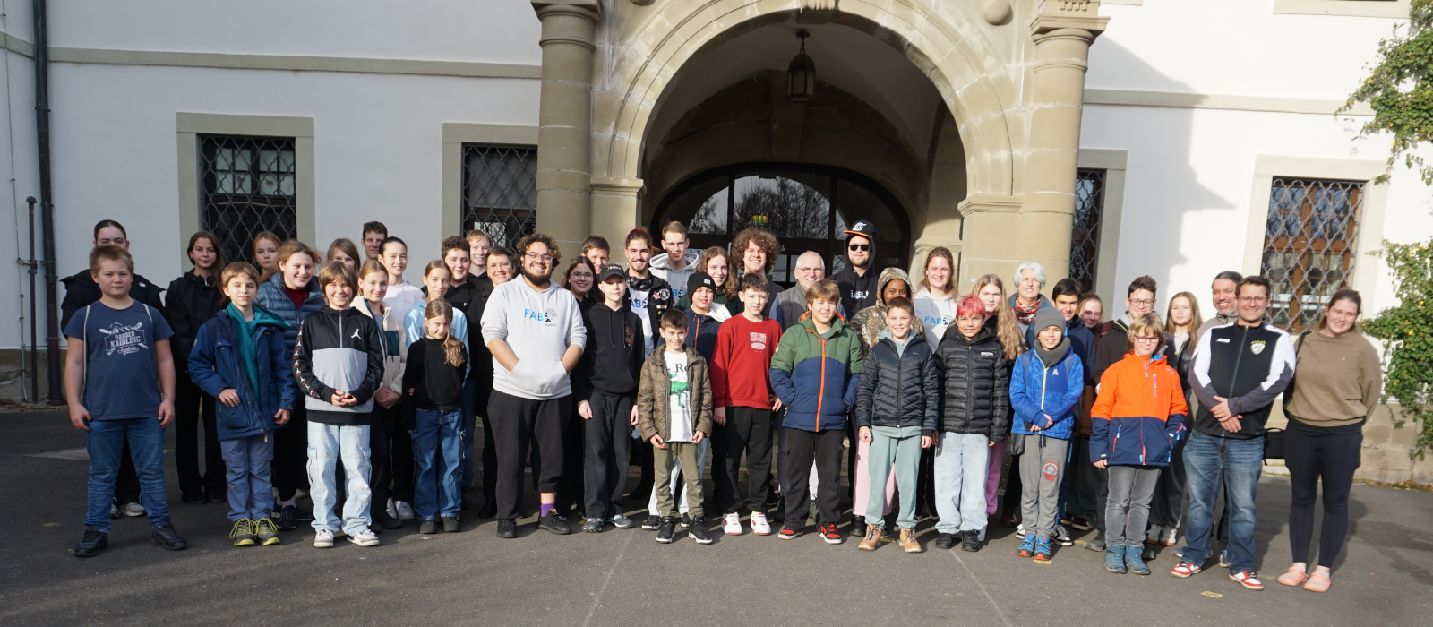 Gruppenbild nach der Jugendbildungsmaßnahme